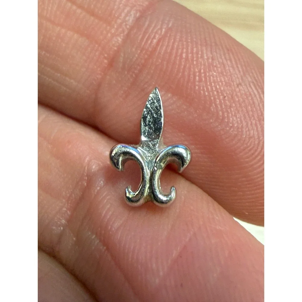 Vintage Fleur‎ De Lis Tie Tack Silver Tone Tie Pin Lapel Pin Men's Jewelry